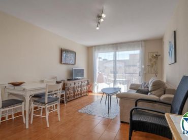 Apartament amb piscina en venda a Calle Cami de las flores - planta 3 puerta 3 o 77 26 26
