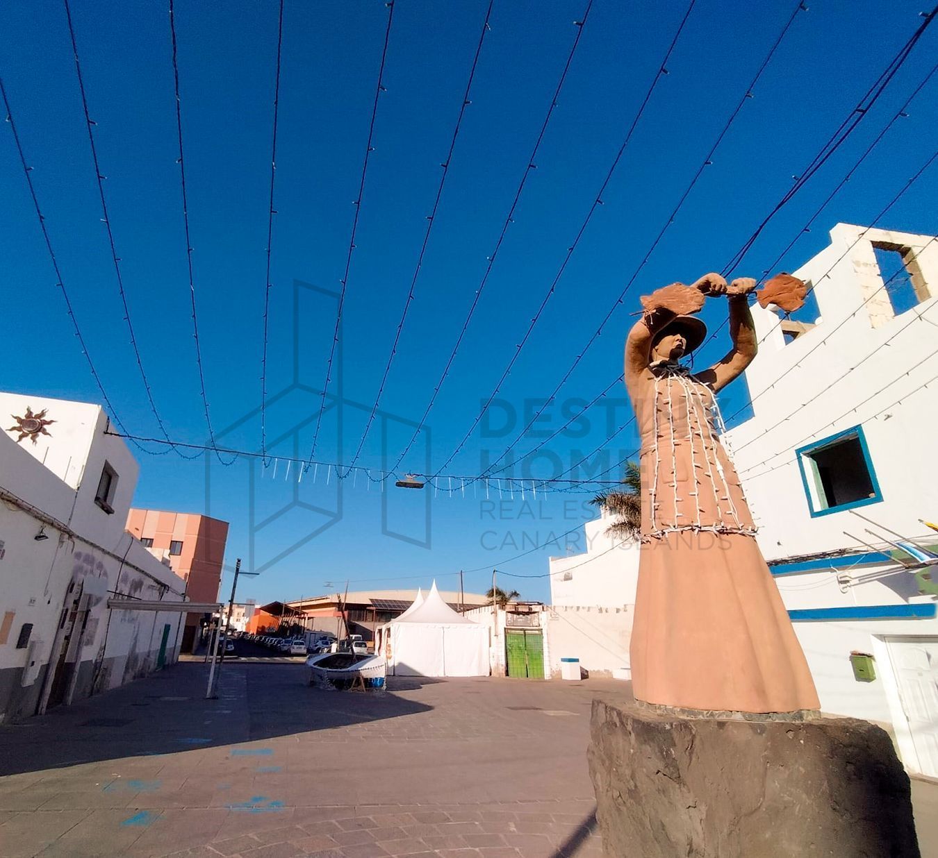 Exterior view of Building for sale in La Oliva
