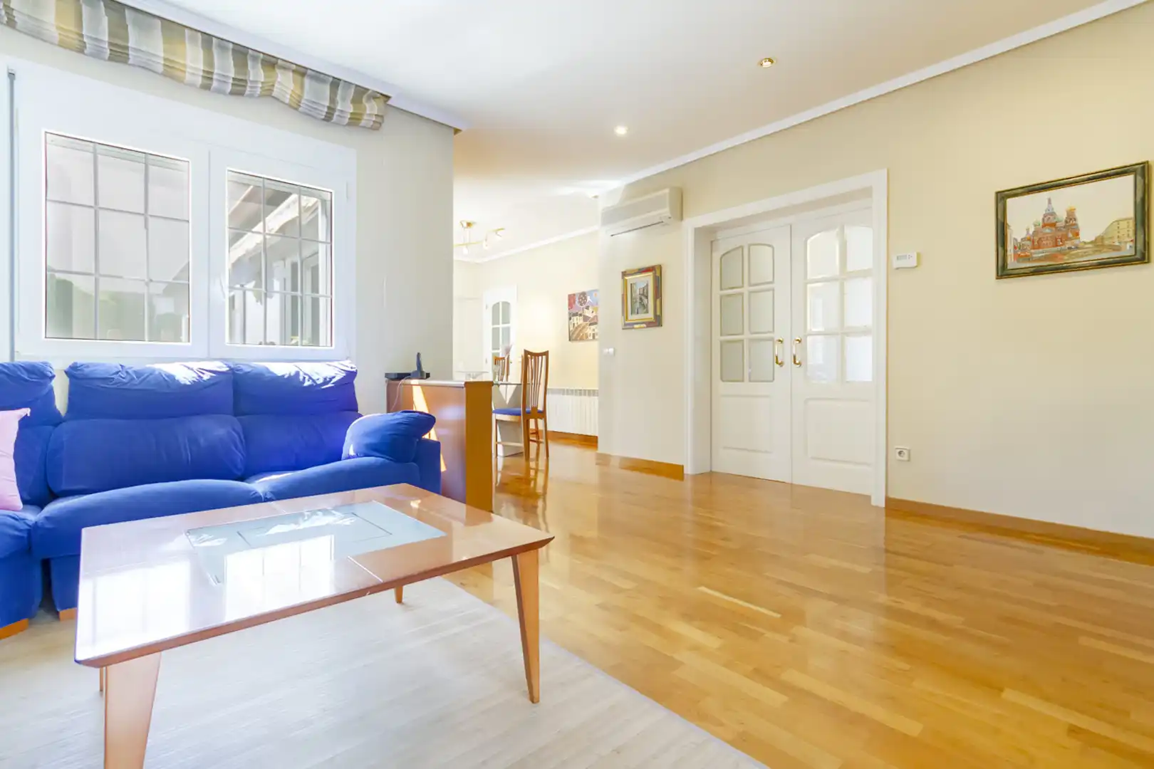 Sala de estar de Casa o chalet en venta en Martorell con Aire acondicionado, Calefacción y Jardín privado