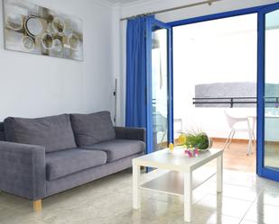 Sala d'estar de Apartament de lloguer en Mogán amb Terrassa