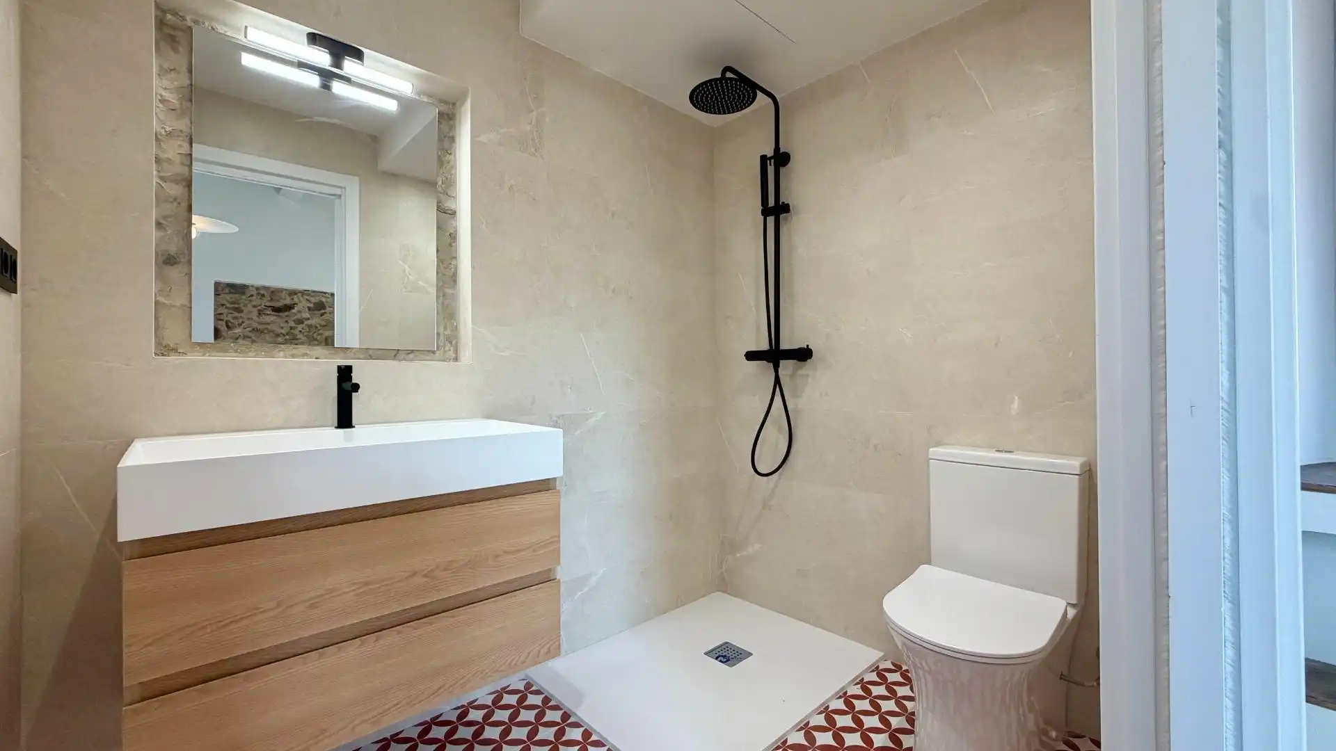 Baño de Ático en venta en Caldes de Montbui con Calefacción y Piscina comunitaria