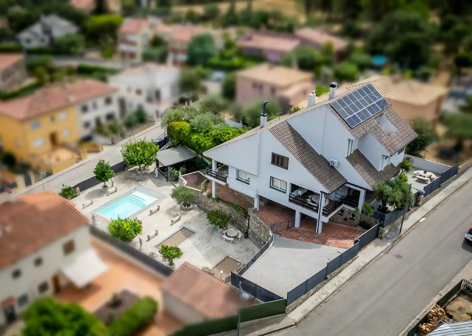 Außenansicht von Haus oder Chalet zum Verkauf in Agullana mit Klimaanlage, Heizung und Privatgarten