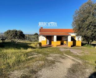 Exterior view of House or chalet for sale in Malpartida de Cáceres  with Terrace