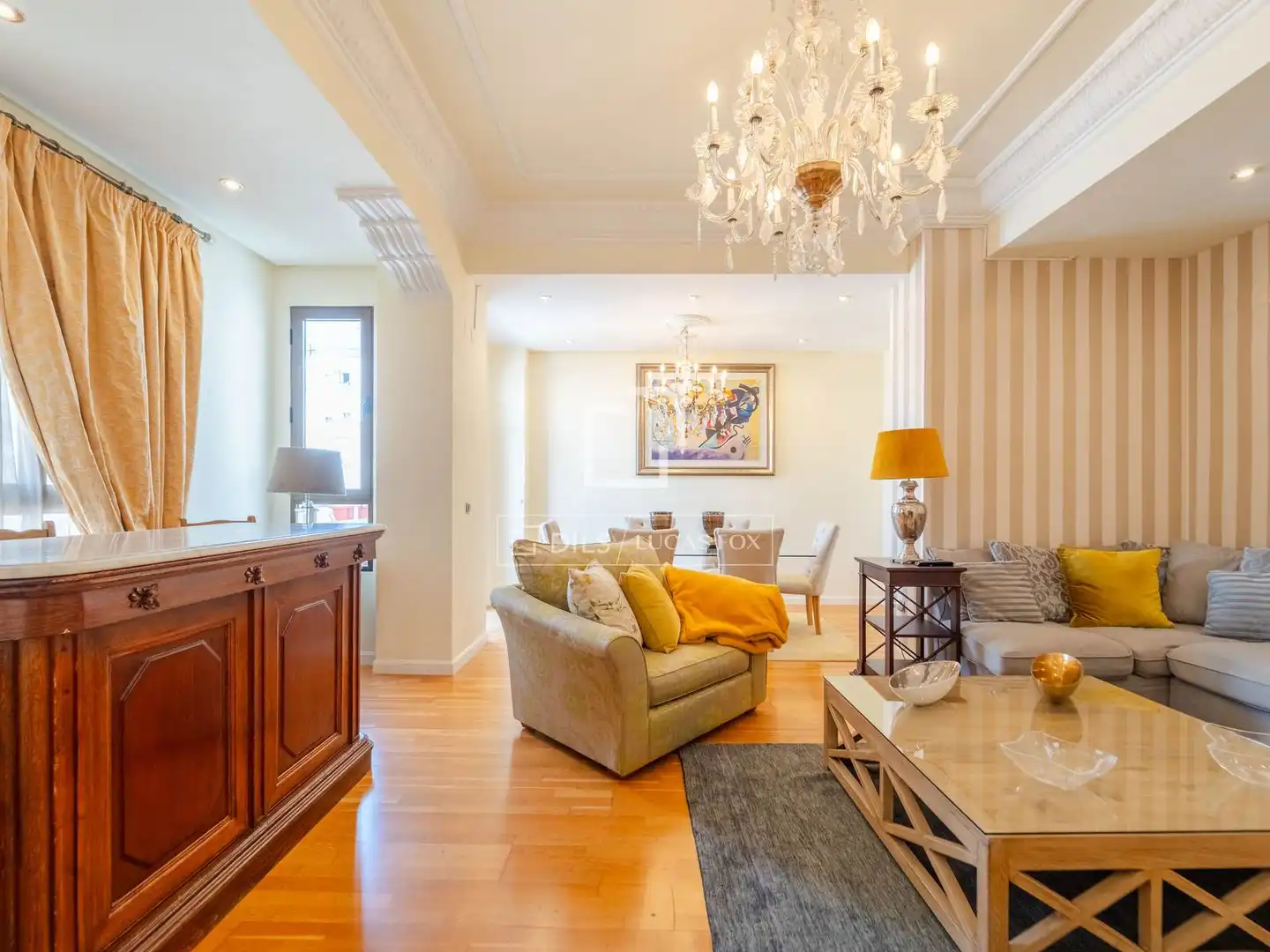 Sala d'estar de Pis de lloguer en Valencia amb Aire condicionat, Parquet i Terrassa