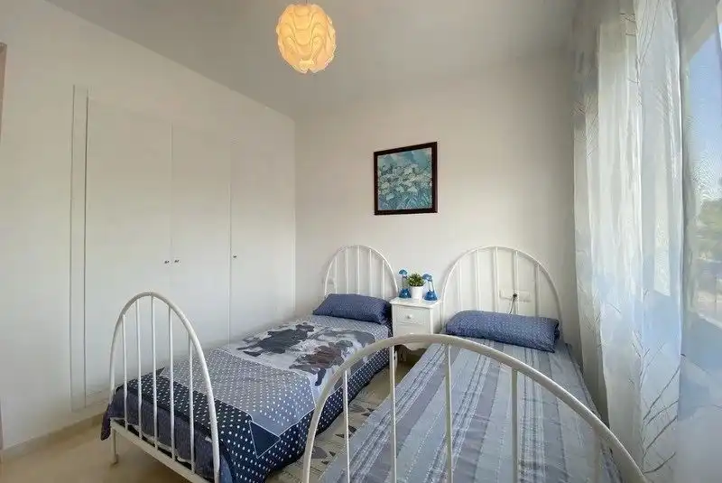 Dormitori de Apartament en venda en Pego amb Aire condicionat, Terrassa i Piscina