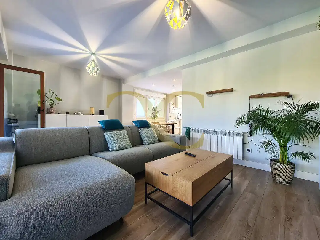 Detached house with garden for sale in Camino de la Belga, imagen 9