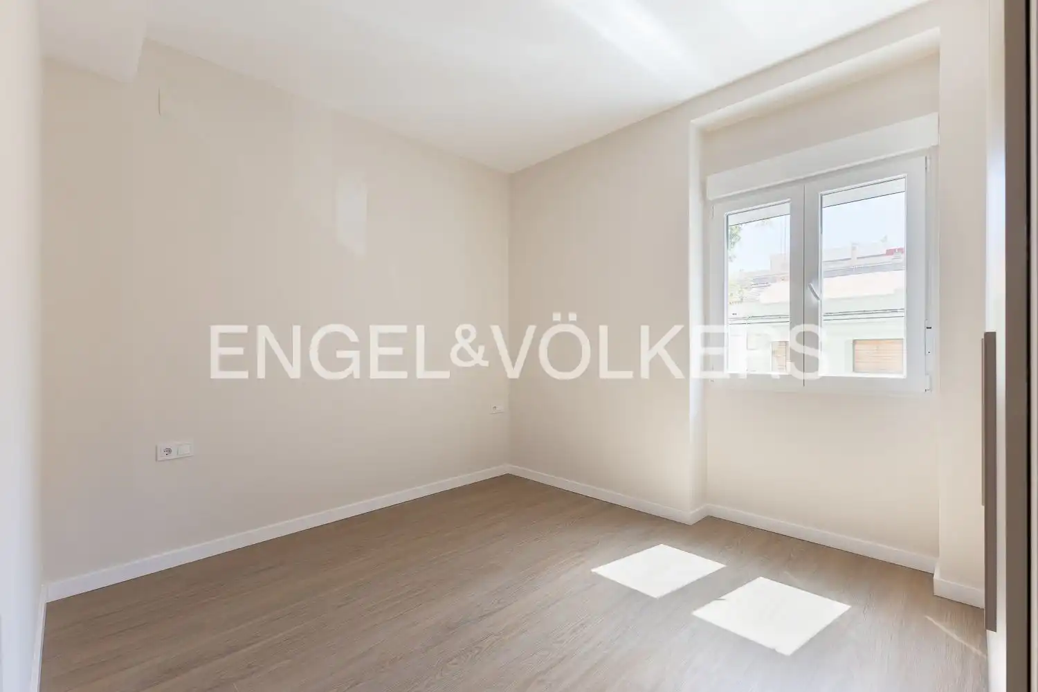 Habitación de Piso en venta en Valencia con Aire acondicionado, Calefacción y Terraza