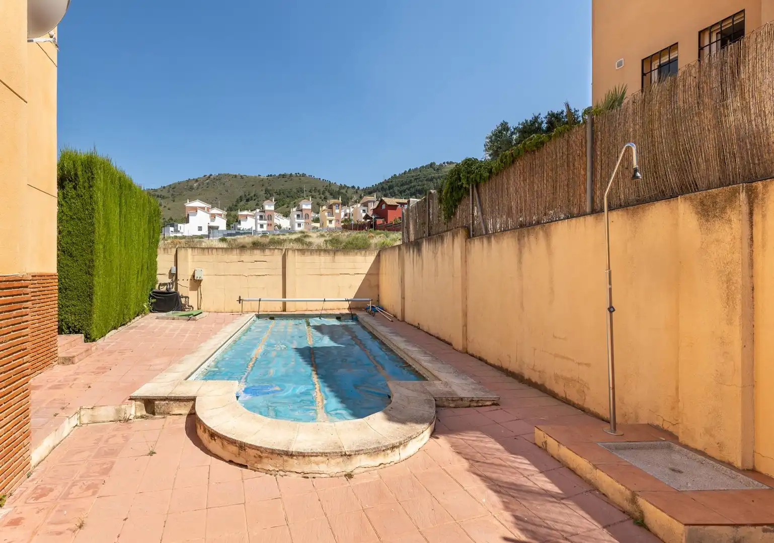 Piscina de Casa o xalet en venda en Dílar amb Aire condicionat, Calefacció i Jardí privat
