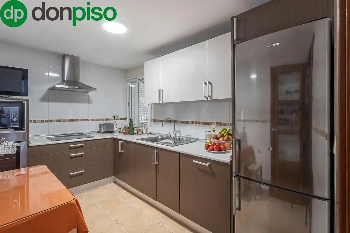 Flat with lift for sale in Calle MAESTRO NOGUEROL 10, imagen 12