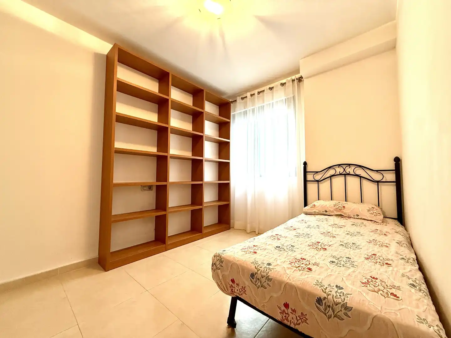 Schlafzimmer von Wohnung zum Verkauf in Benicasim / Benicàssim mit Klimaanlage, Möbliert und Ofen