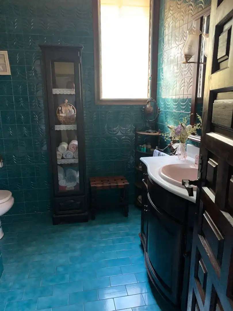 Bany de Casa o xalet en venda en Girona amb Jardí privat, Parquet i Terrassa