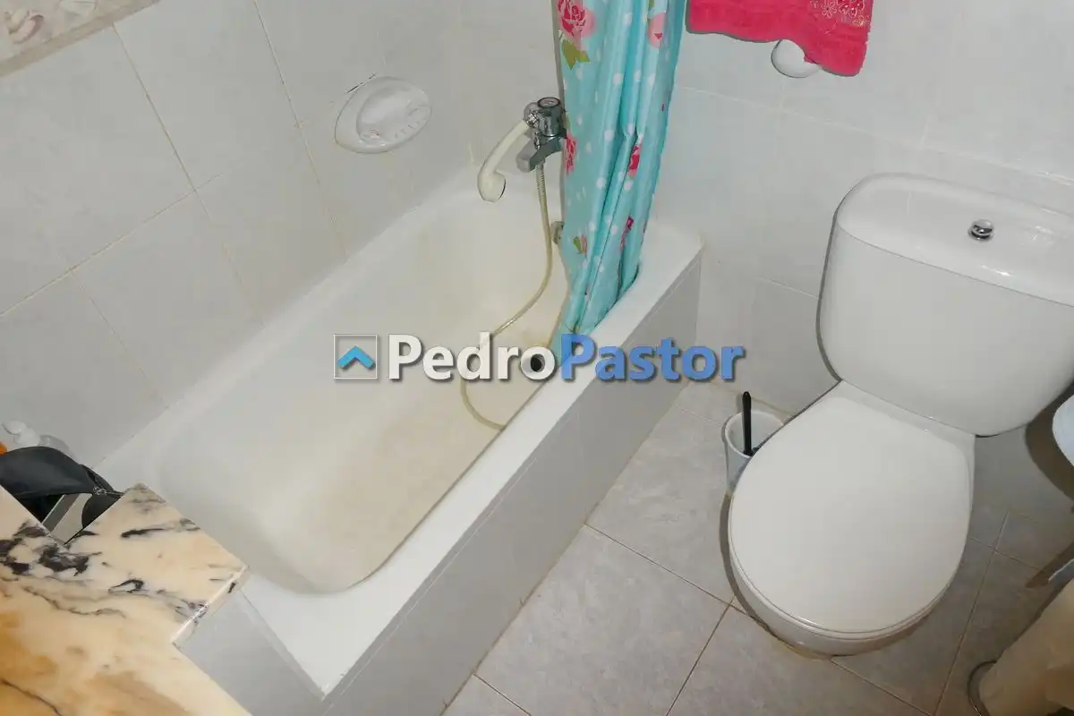 Bathroom of Apartments for sale in Dénia  with Air Conditioner, Heating and Private garden