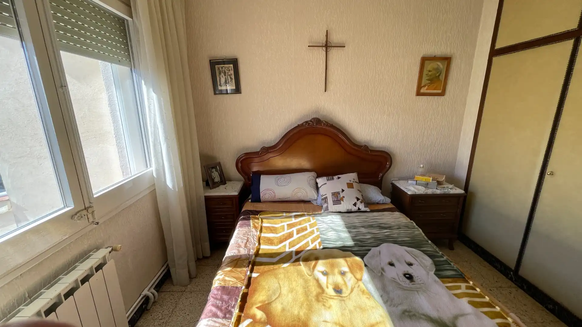 Habitación de Casa adosada en venta en Olot, Girona