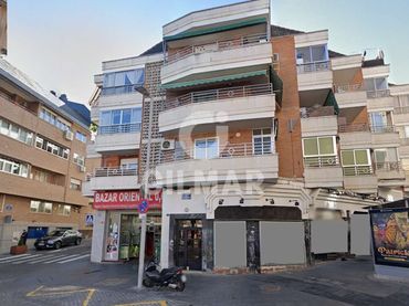 Business premises for sale in Rozas Centro
