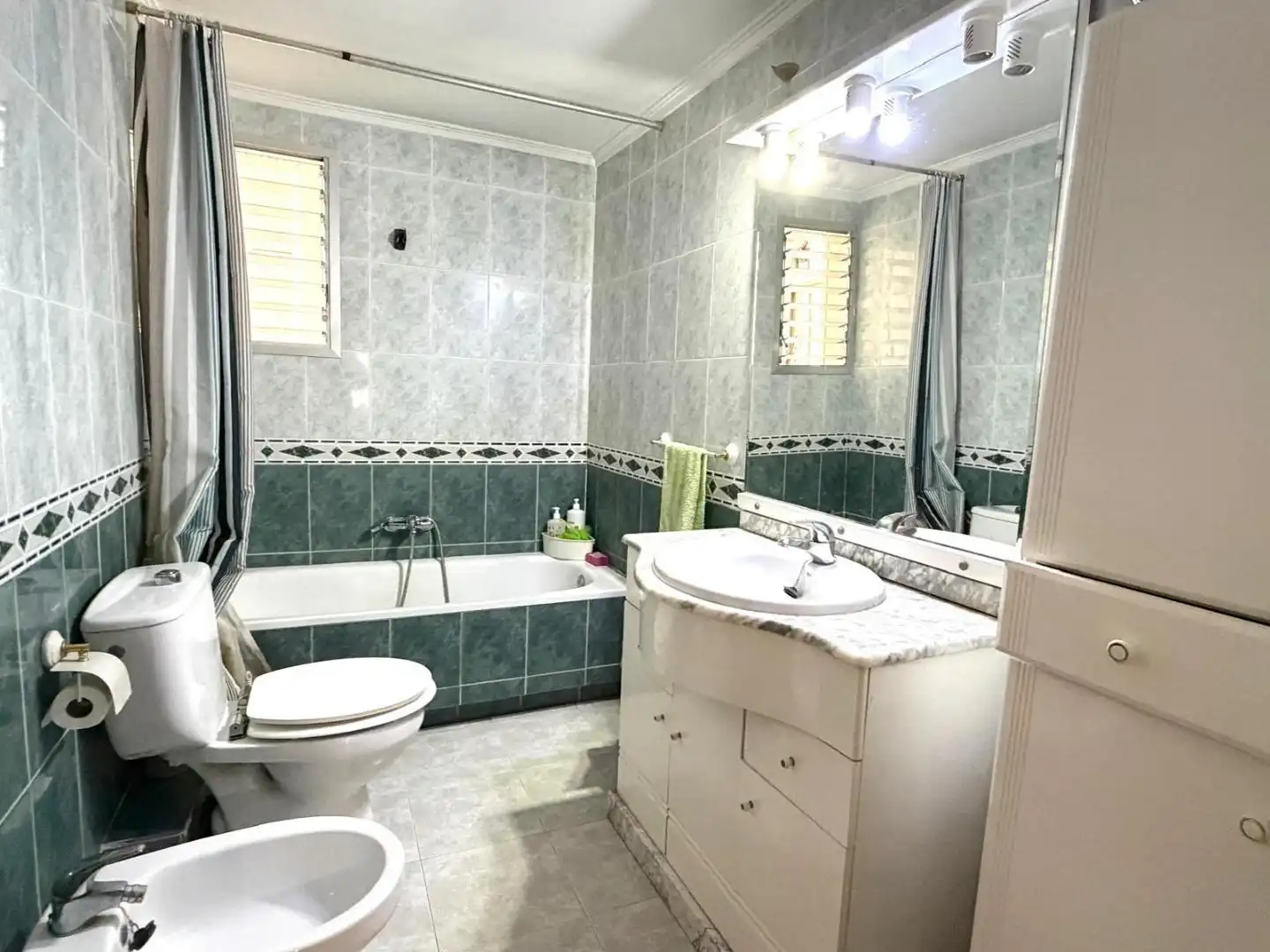 Baño de Piso en venta en Catarroja