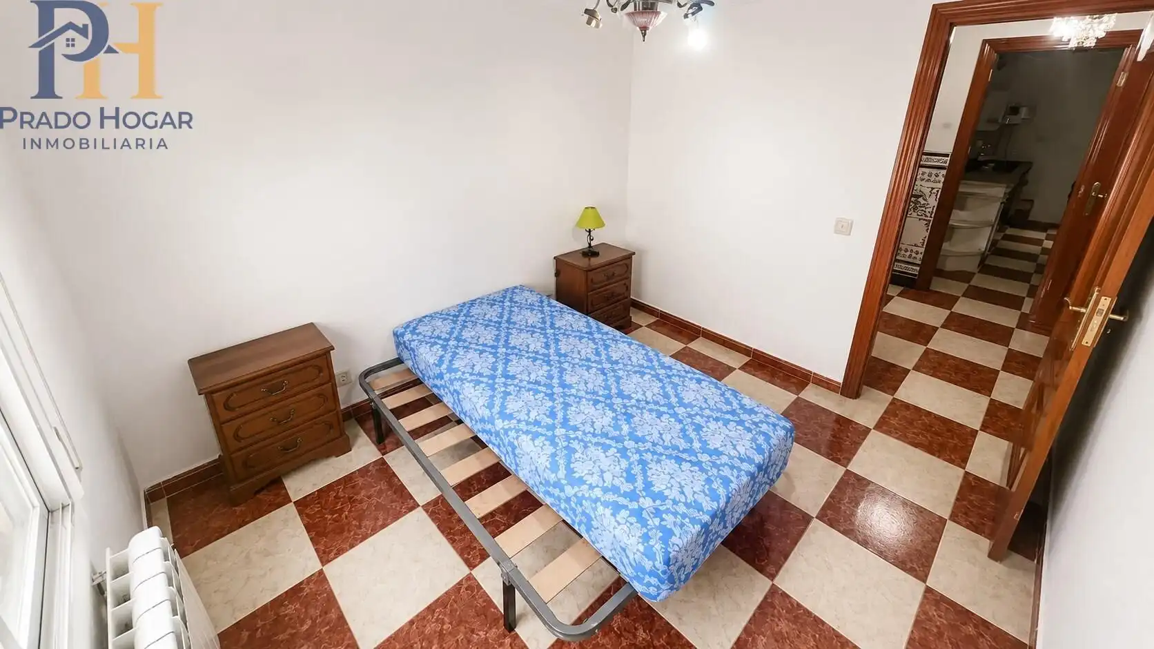 Dormitori de Casa o xalet en venda en Talavera de la Reina amb Calefacció
