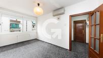 Living room of Flat for sale in Cornellà de Llobregat  with Air Conditioner, Heating and Oven
