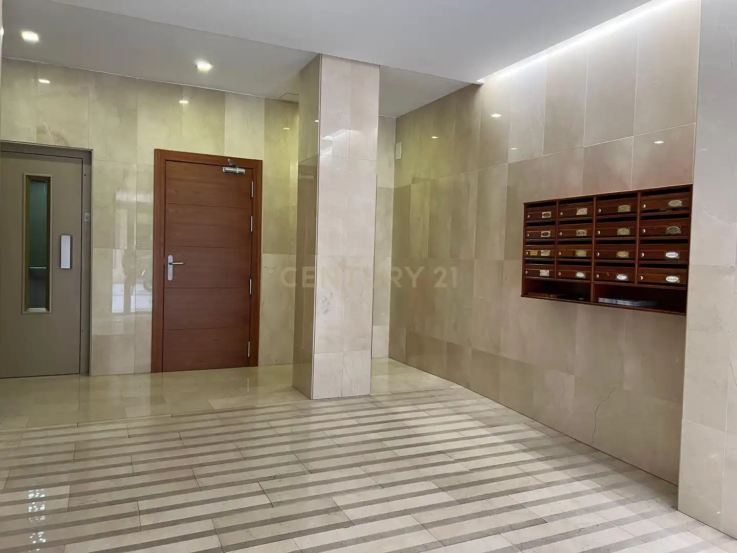 Apartament de lloguer en Granada amb Aire condicionat, Moblat i Forn