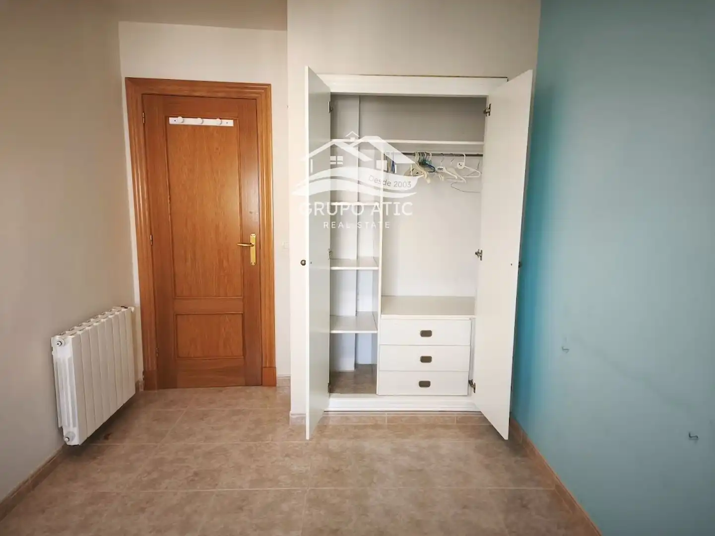 Habitación de Apartamento en venta en Burriana / Borriana con Calefacción, Terraza y Amueblado