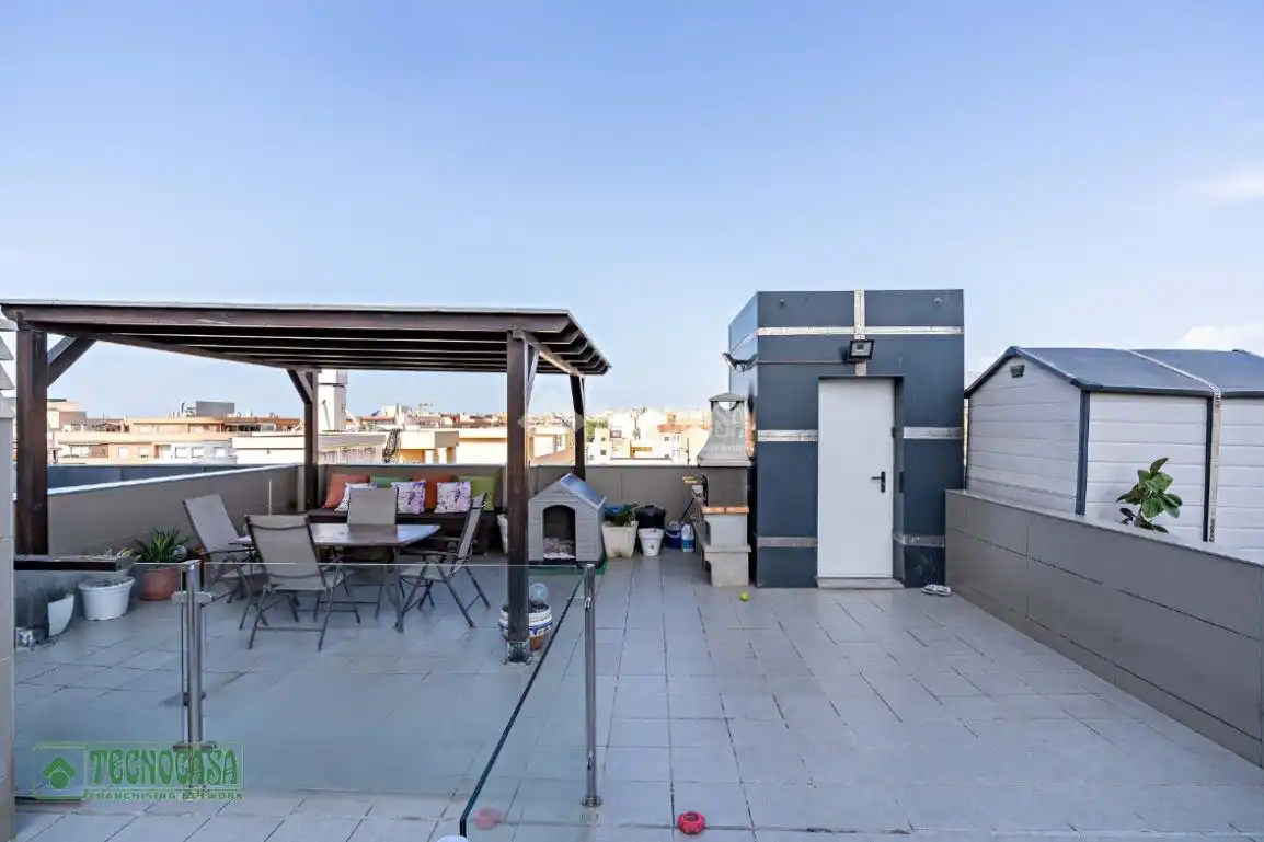 Terraza de Ático en venta en El Ejido con Aire acondicionado, Parquet y Balcón