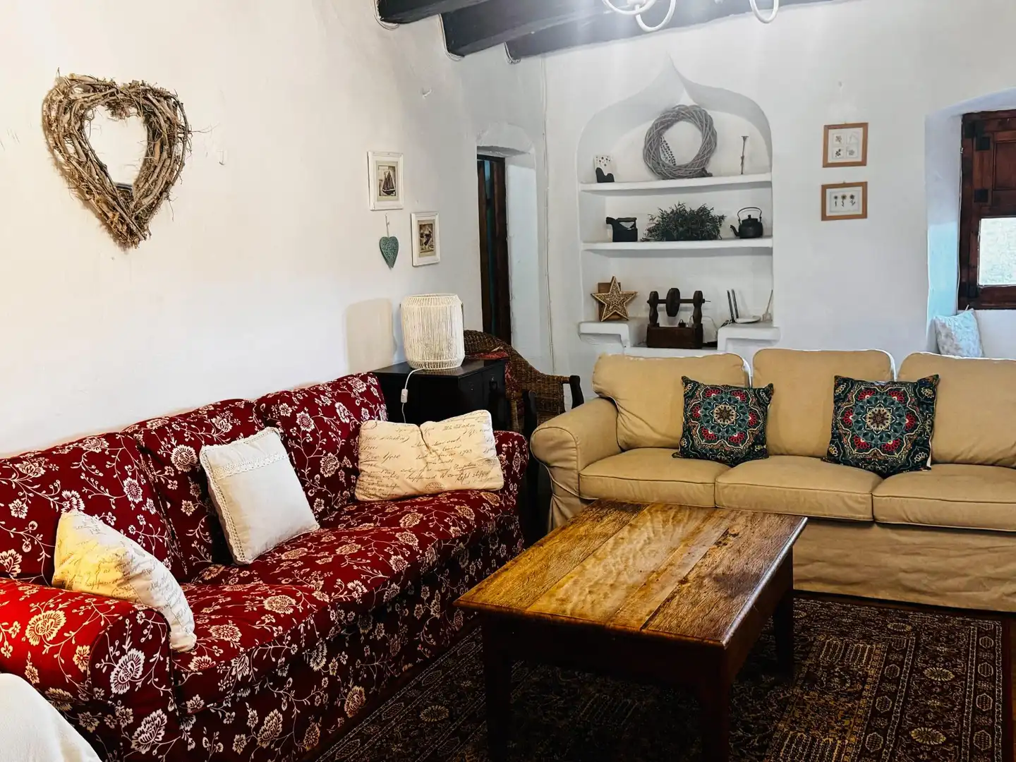 Sala de estar de Finca rústica en venta en Sant Sadurní d'Anoia con Aire acondicionado, Calefacción y Jardín privado