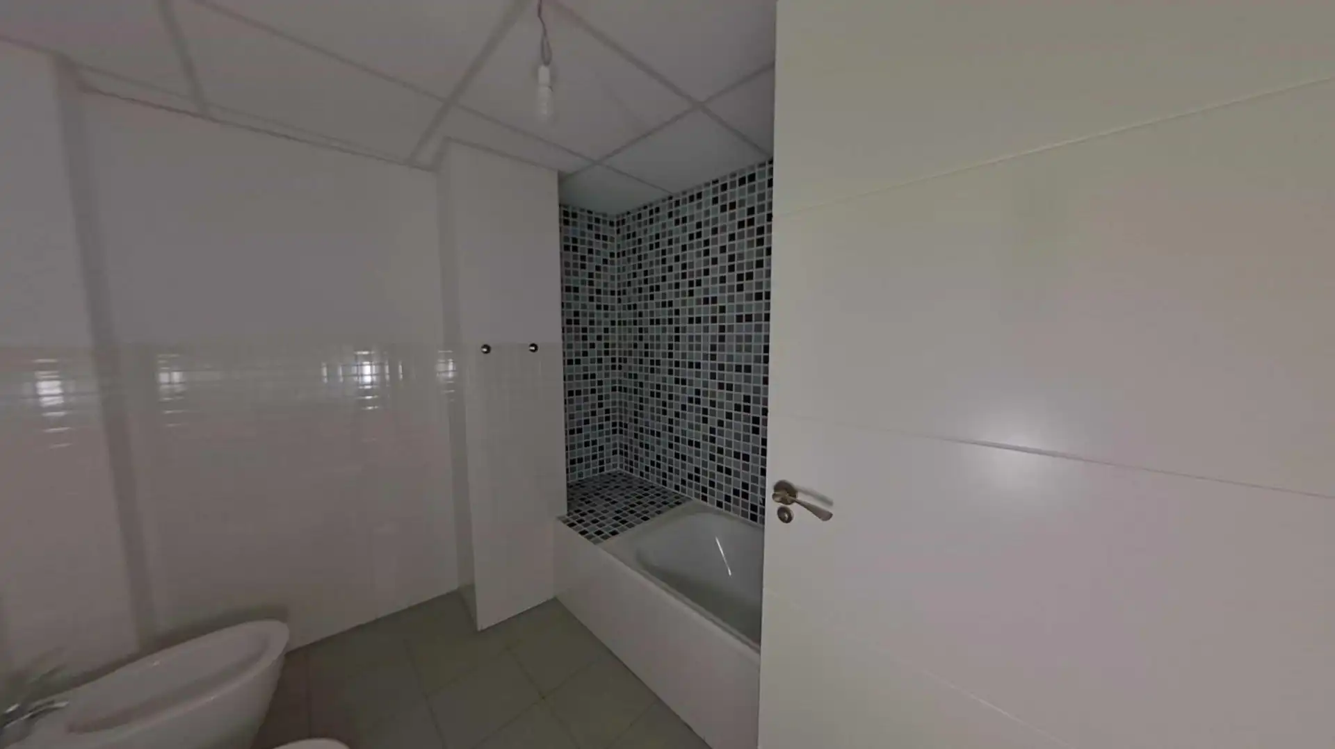Bathroom of Flat for sale in Murcia