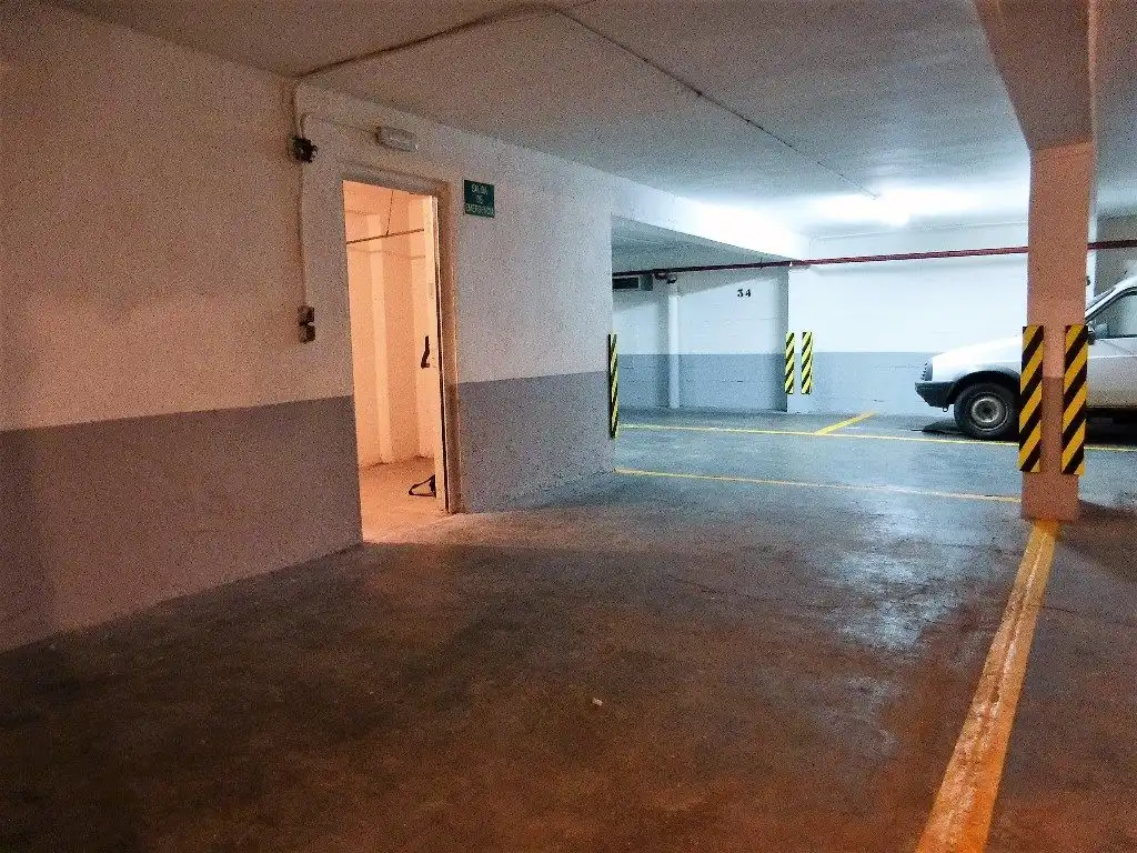 Garage for rent in Calle de la Cruz del Sur, 16, Estrella