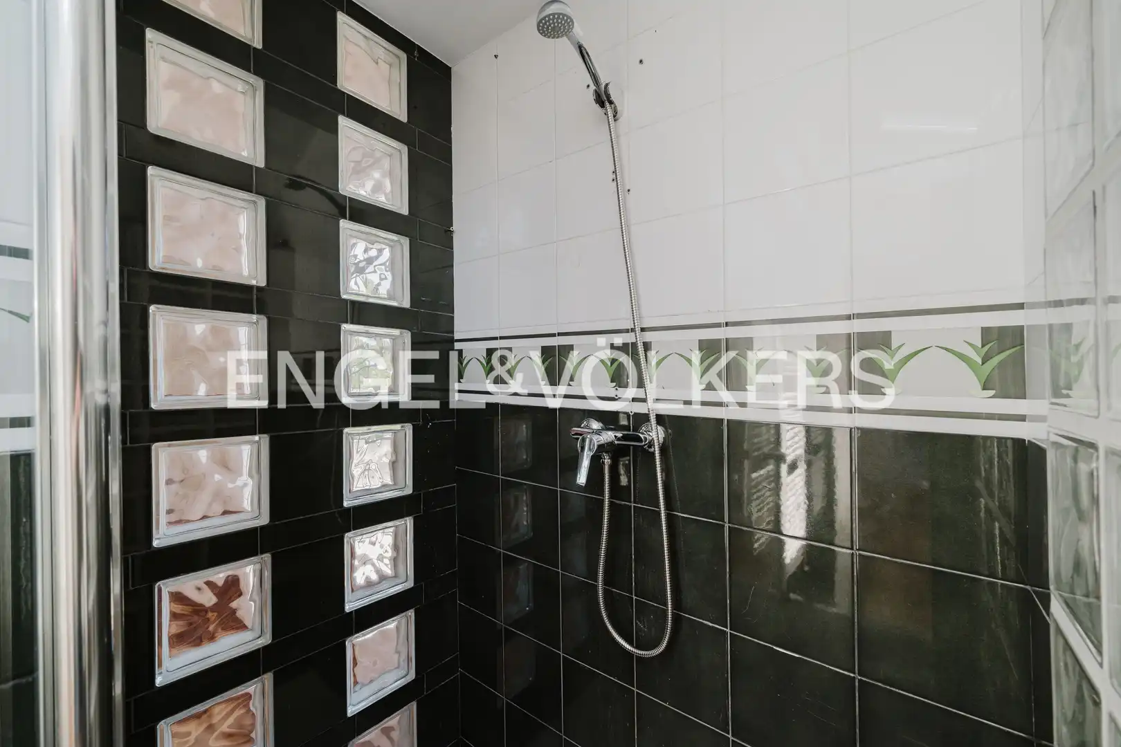 Baño de Finca rústica en venta en Hendaye con Aire acondicionado, Calefacción y Jardín privado