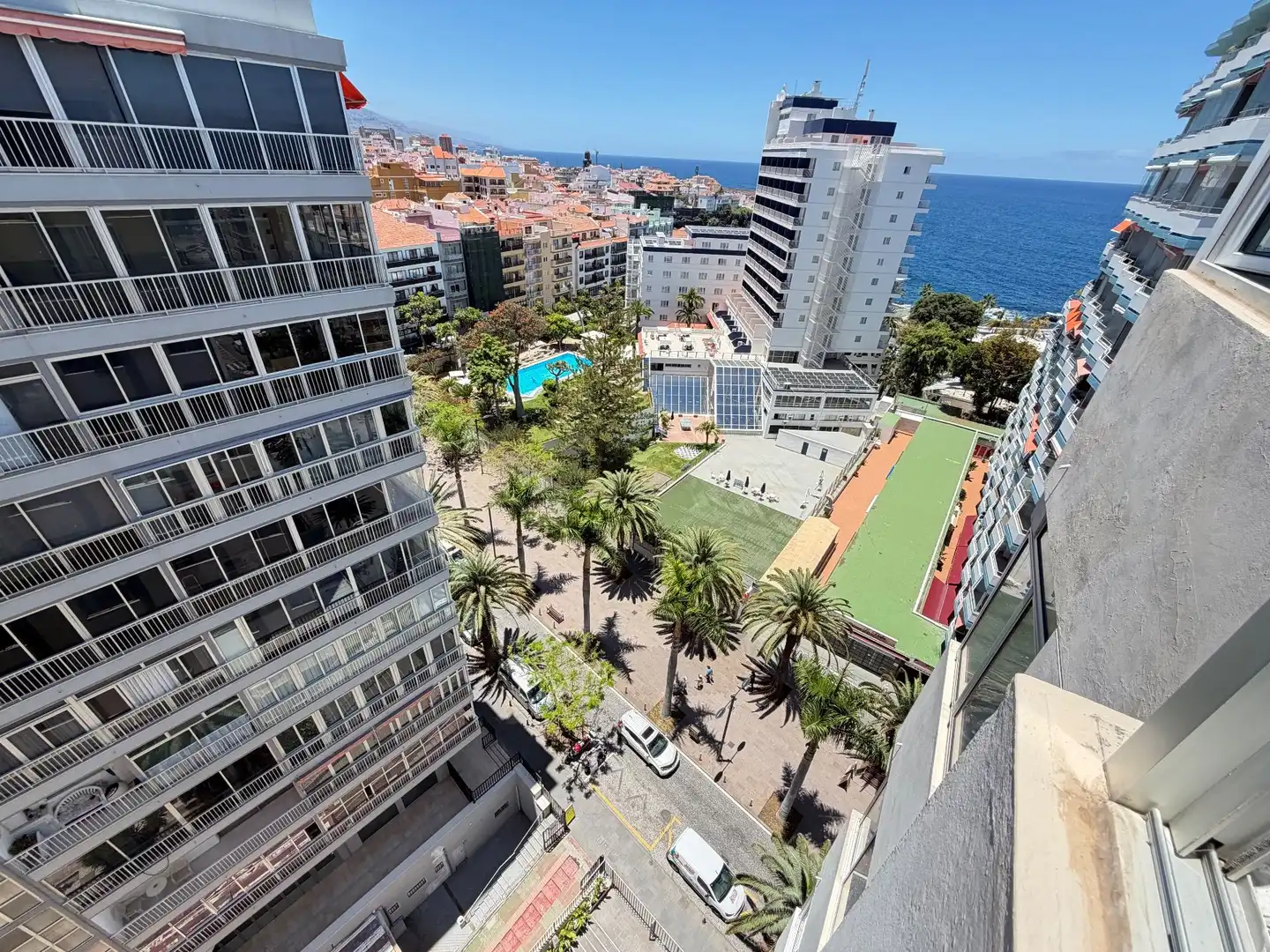 Vista exterior de Estudi en venda en Puerto de la Cruz amb Moblat