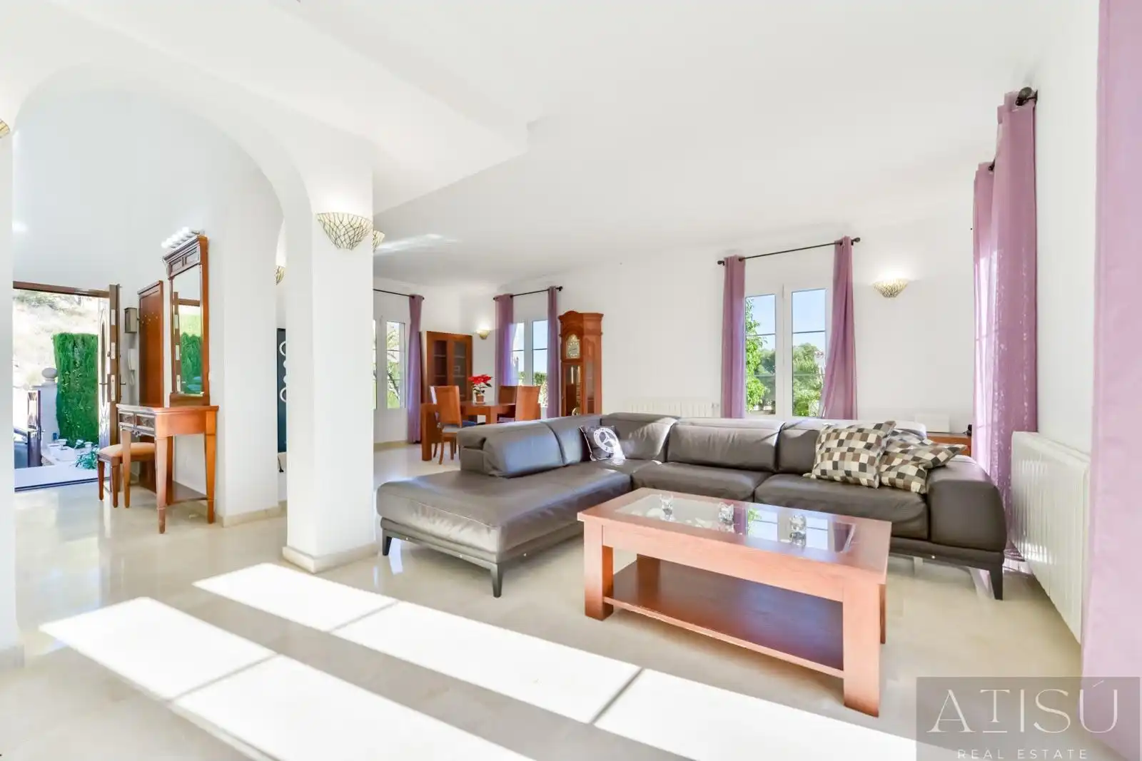 Villa con piscina in vendita a Golf Bahia, imagen 6