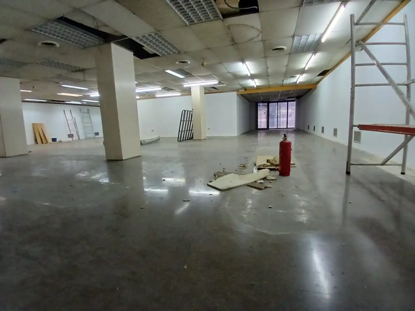 Business premises to rent in Carrer de la Rutlla, imagen 3