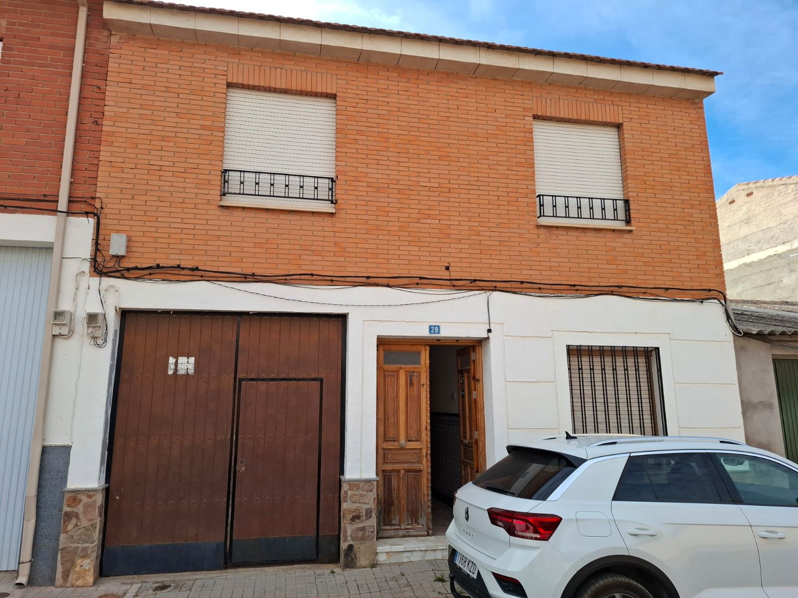 Vista exterior de Casa o xalet en venda en Consuegra amb Calefacció i Terrassa