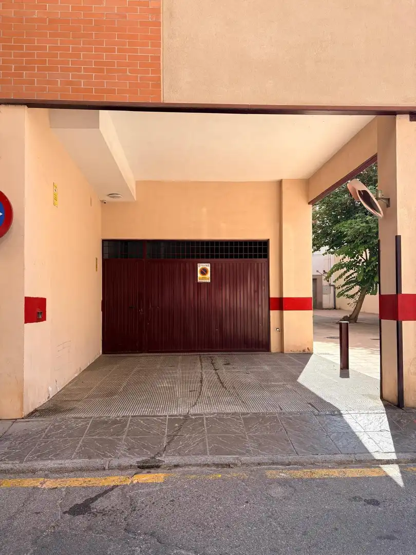 Individual en alquiler en Motril  ciudad