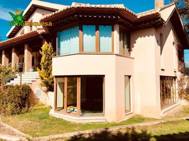 Villa mit Balkon zum Verkauf in Ogíjares