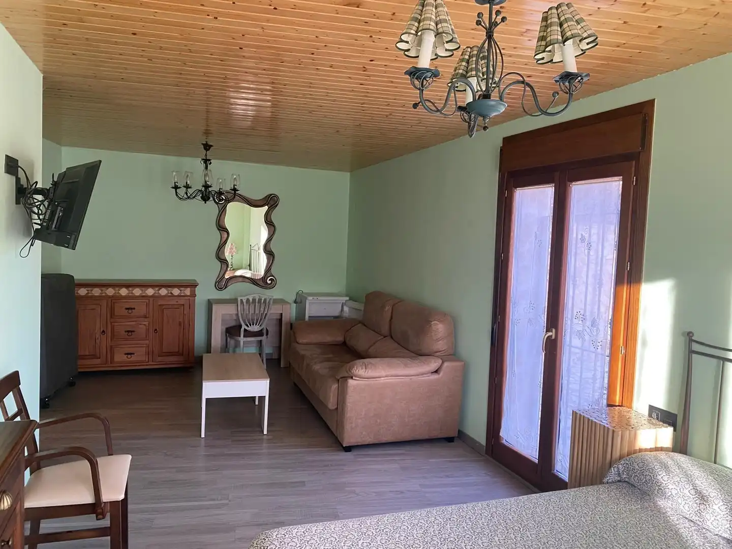 Sala de estar de Edificio en venta en Anento