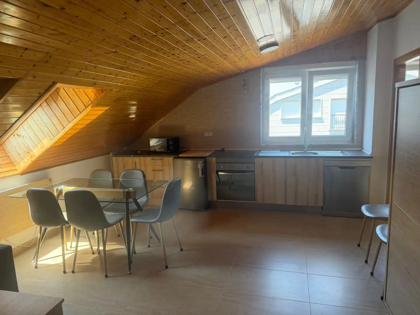 Kitchen of Attic for rent in Barreiros  with Storage room and Furnished