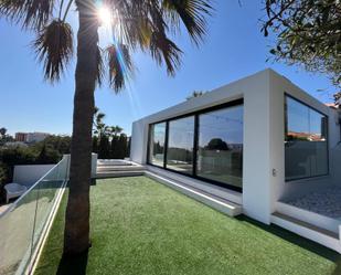 Exterior view of House or chalet for sale in Mijas  with Air Conditioner and Terrace