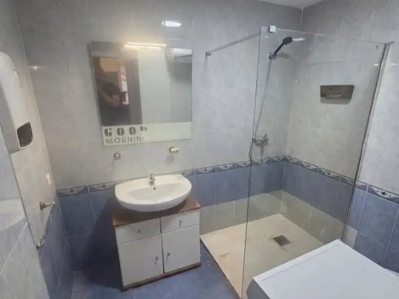 Bathroom of Flat for rent in Magán  with Washing machine, Microwave and Balcony