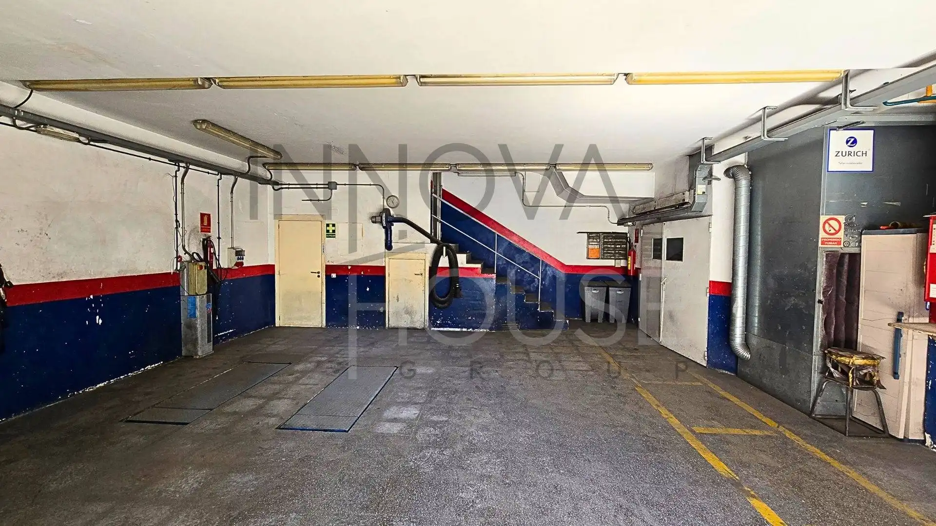 Local comercial en venda a Carrer d'Aiguablava, imagen 2
