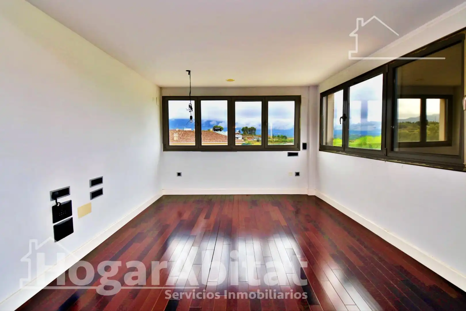 Sala de estar de Ático en venta en La Pobla del Duc con Aire acondicionado, Calefacción y Terraza