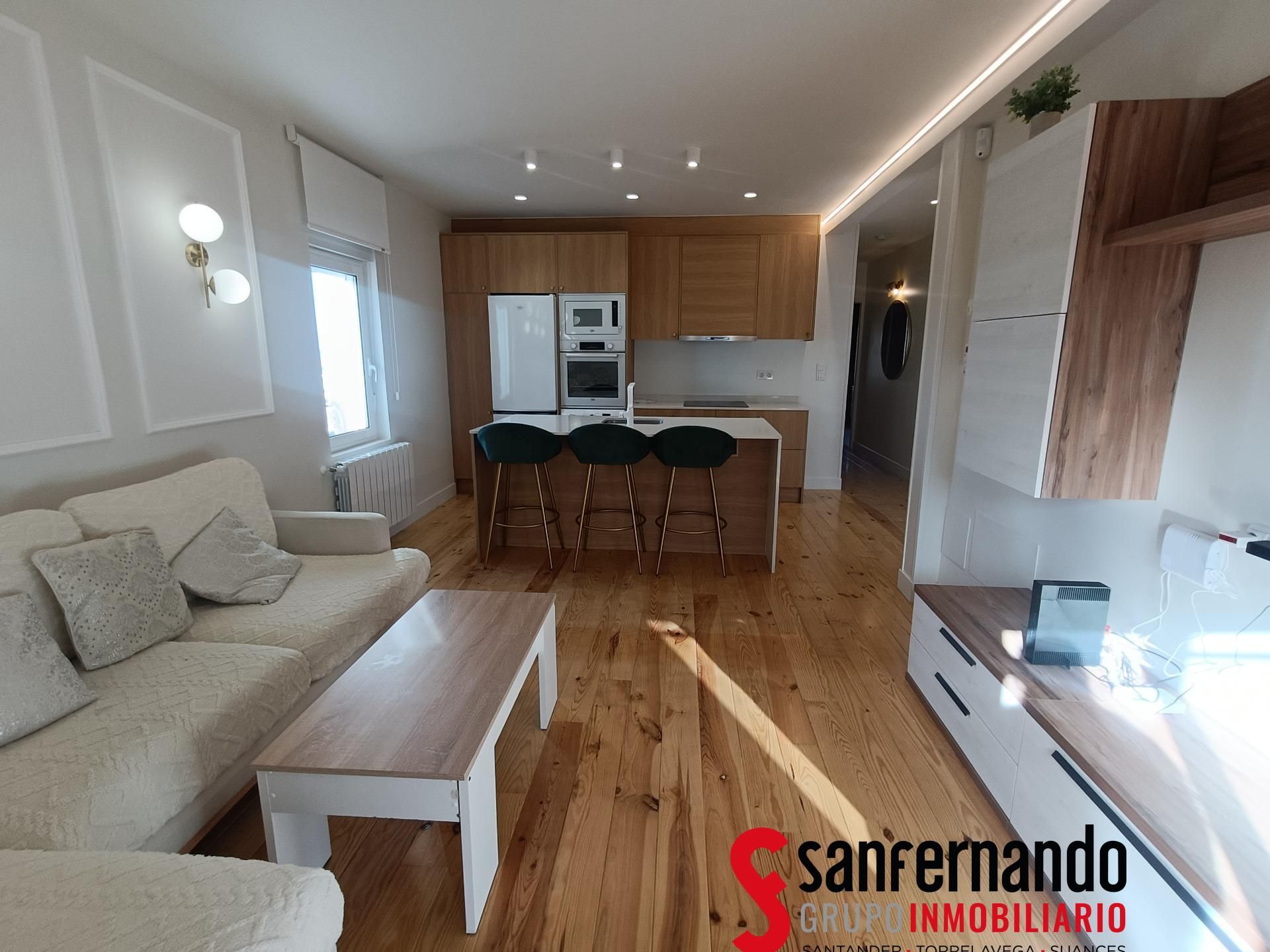 Kitchen of Flat to rent in Santander  with Air Conditioner, Heating and Parquet flooring