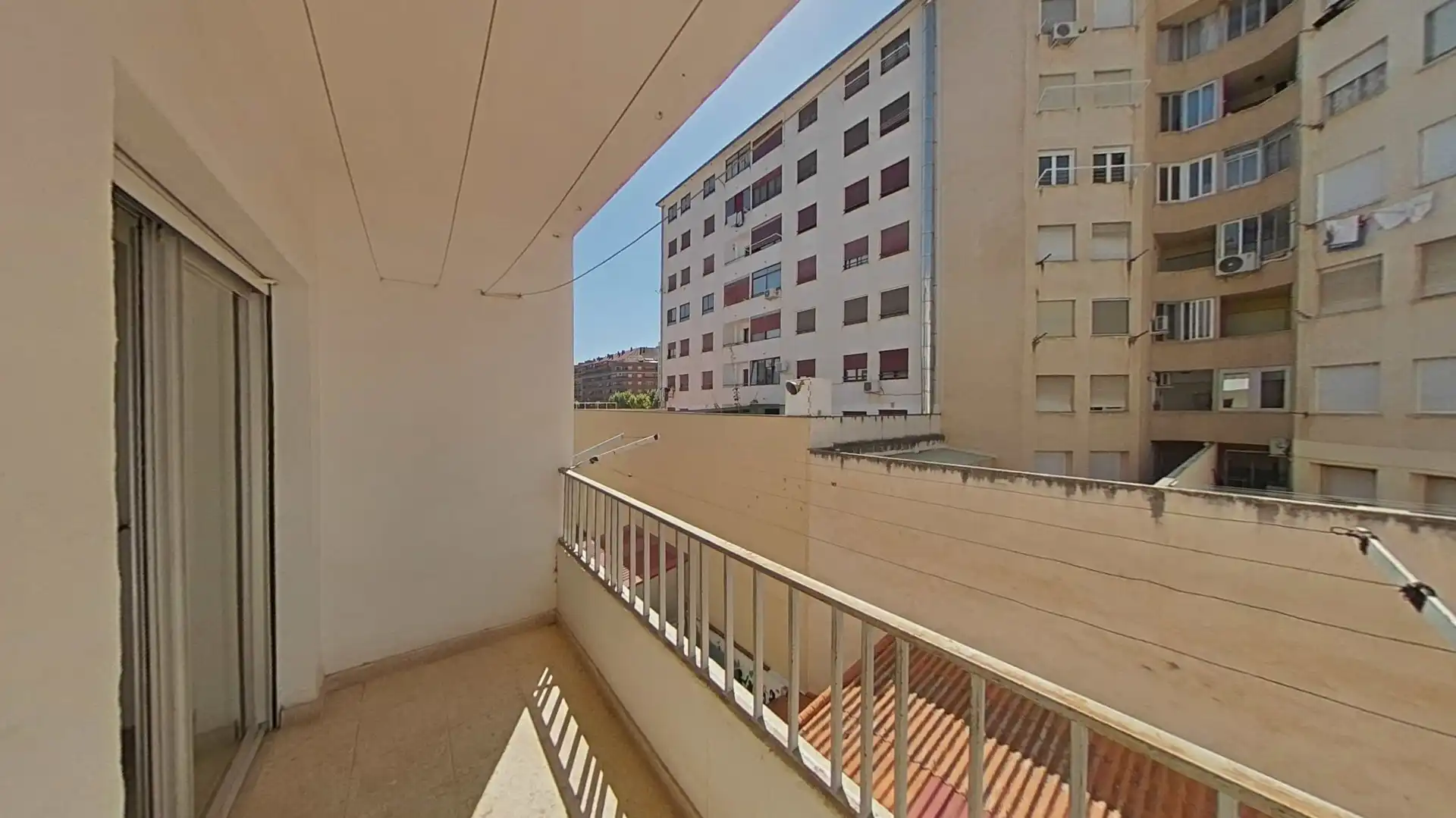 Habitación de Piso en venta en Alcoy / Alcoi con Balcón