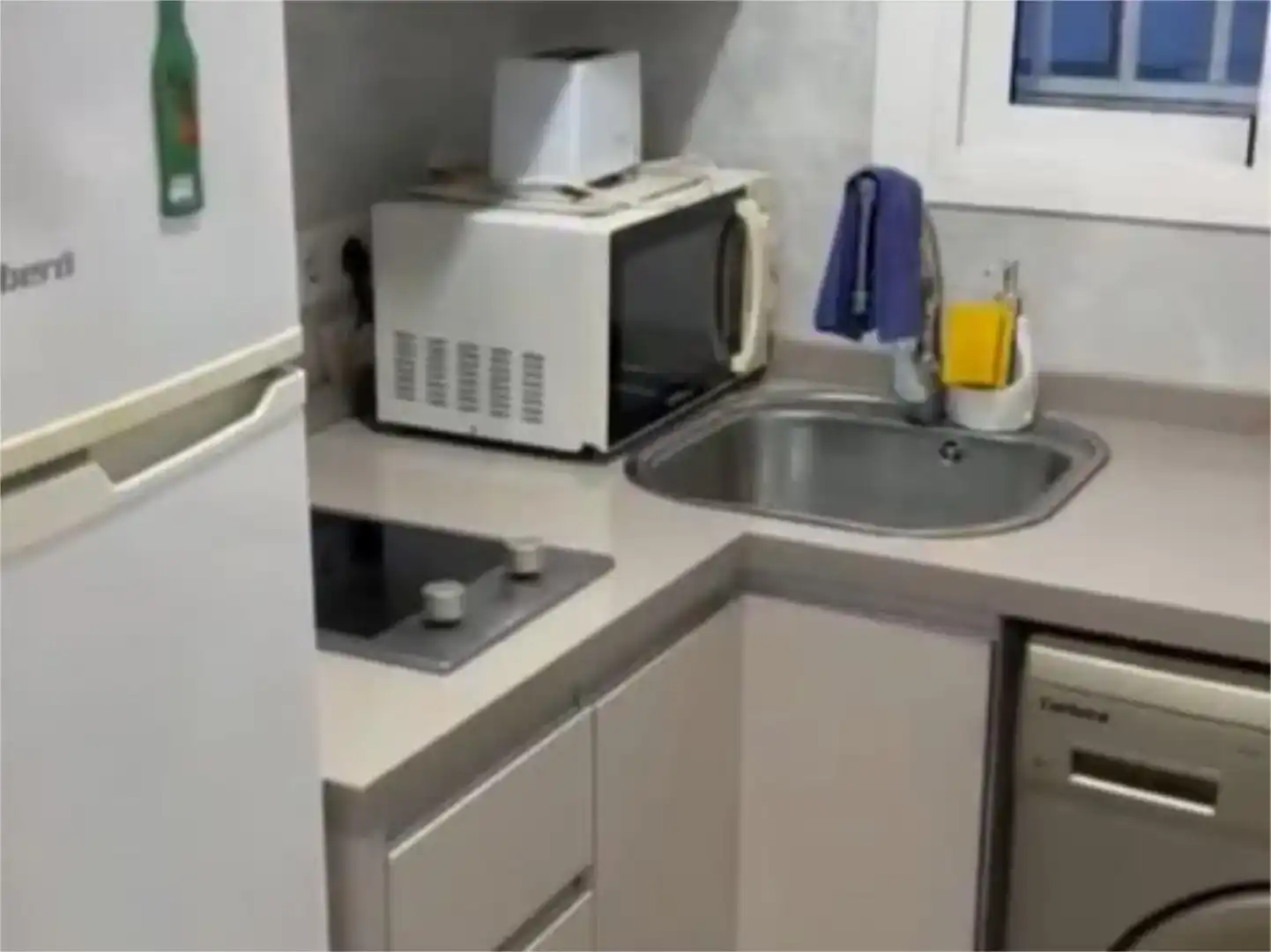 Küche von Wohnung zur Miete in  Sevilla Capital mit Klimaanlage