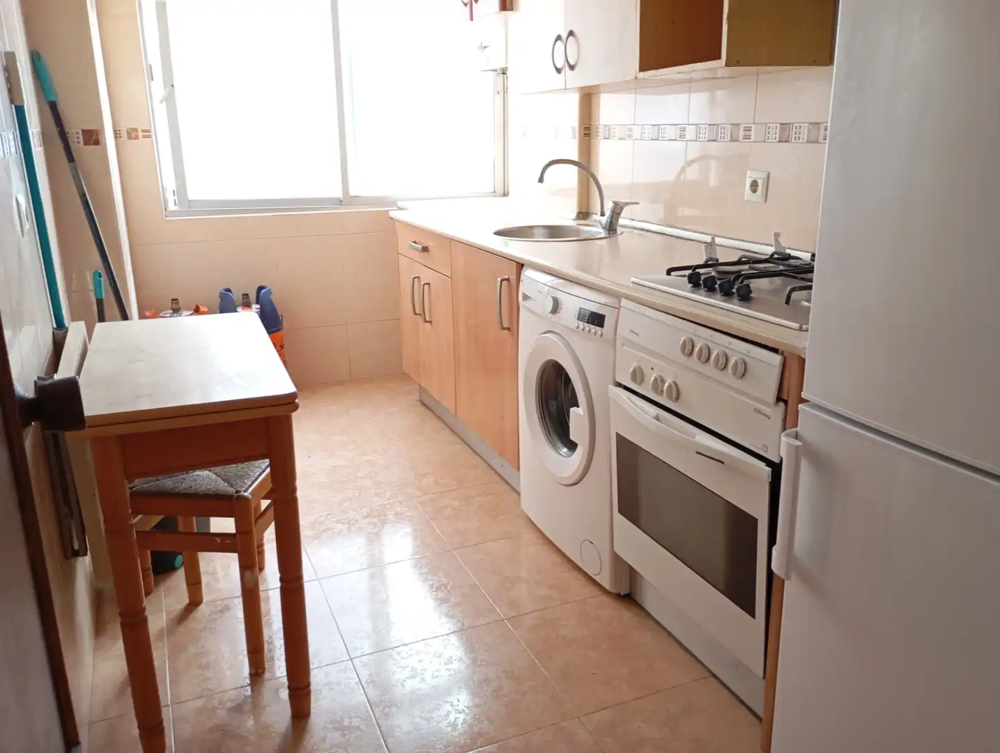 Cocina de Piso en venta en Málaga con Amueblado, Horno y Lavadora
