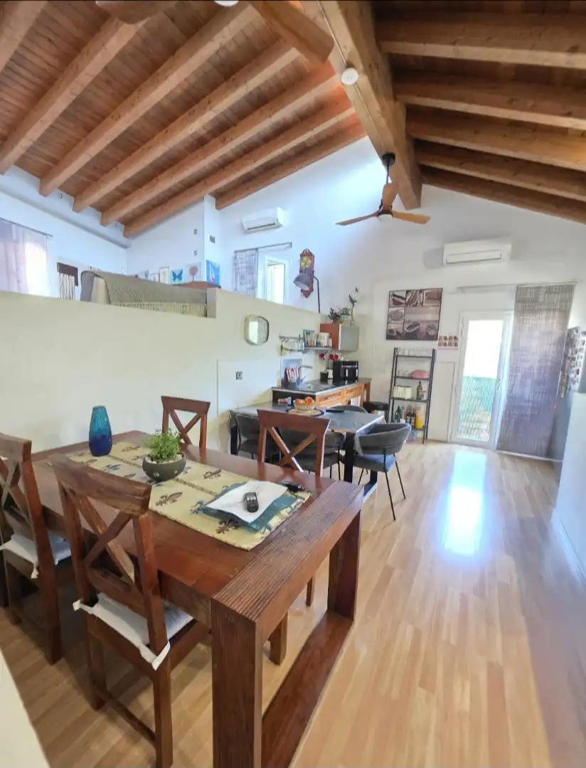 Comedor de Casa o chalet en venta en Sant Fost de Campsentelles con Aire acondicionado, Calefacción y Jardín privado