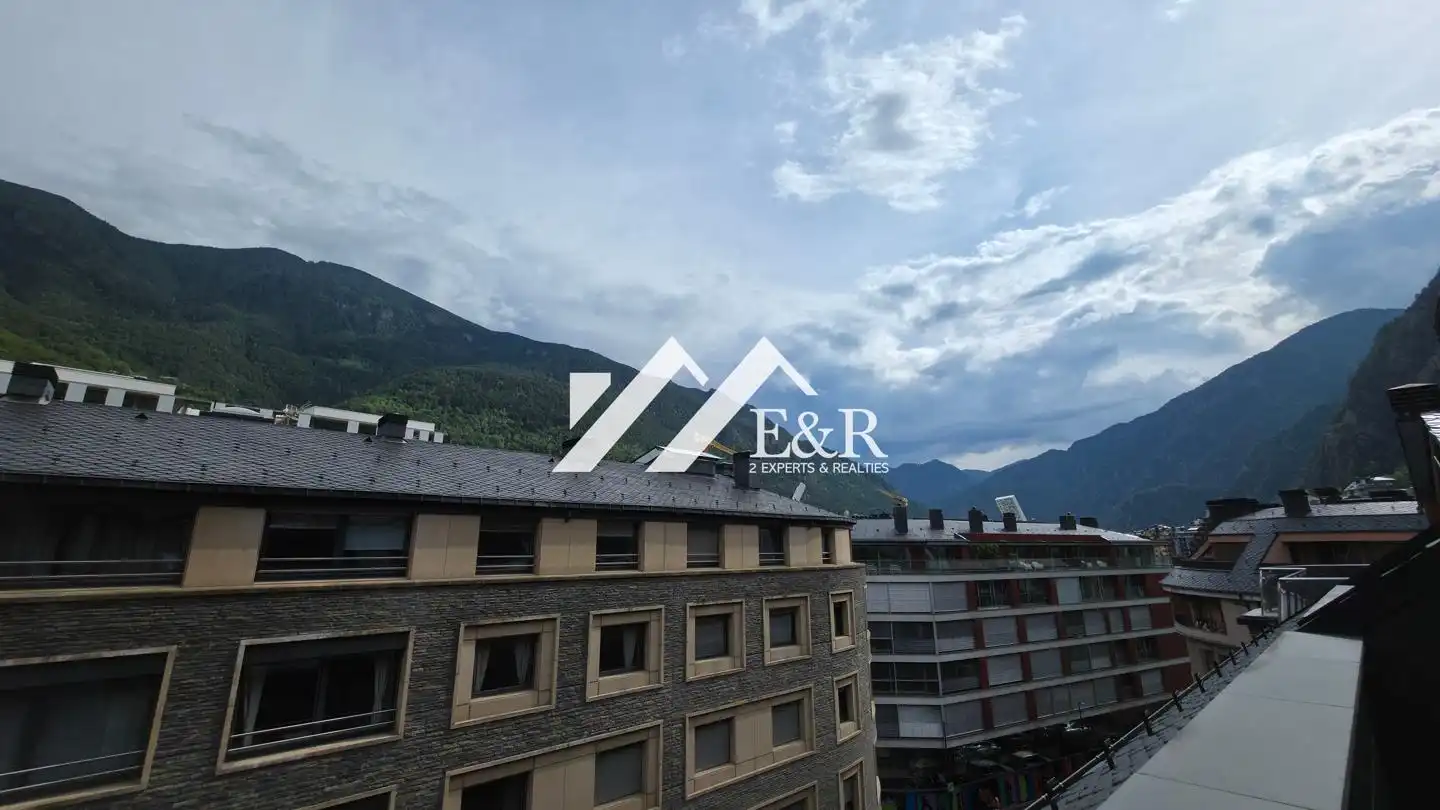 Vista exterior de Ático de alquiler en Andorra la Vella con Aire acondicionado y Terraza