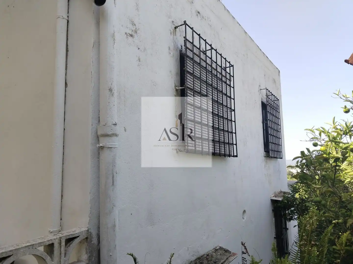 Exterior view of Houses for sale in Alzira  with Terrace, Storage room and Swimming Pool