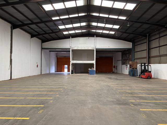 Nave industrial en Alquiler en Nules