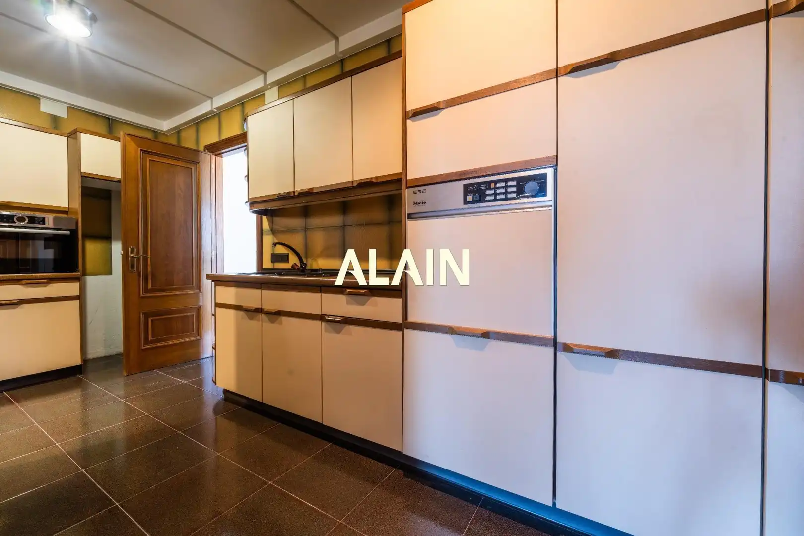 Cocina de Casa o chalet en venta en Chiva con Jardín privado, Terraza y Trastero