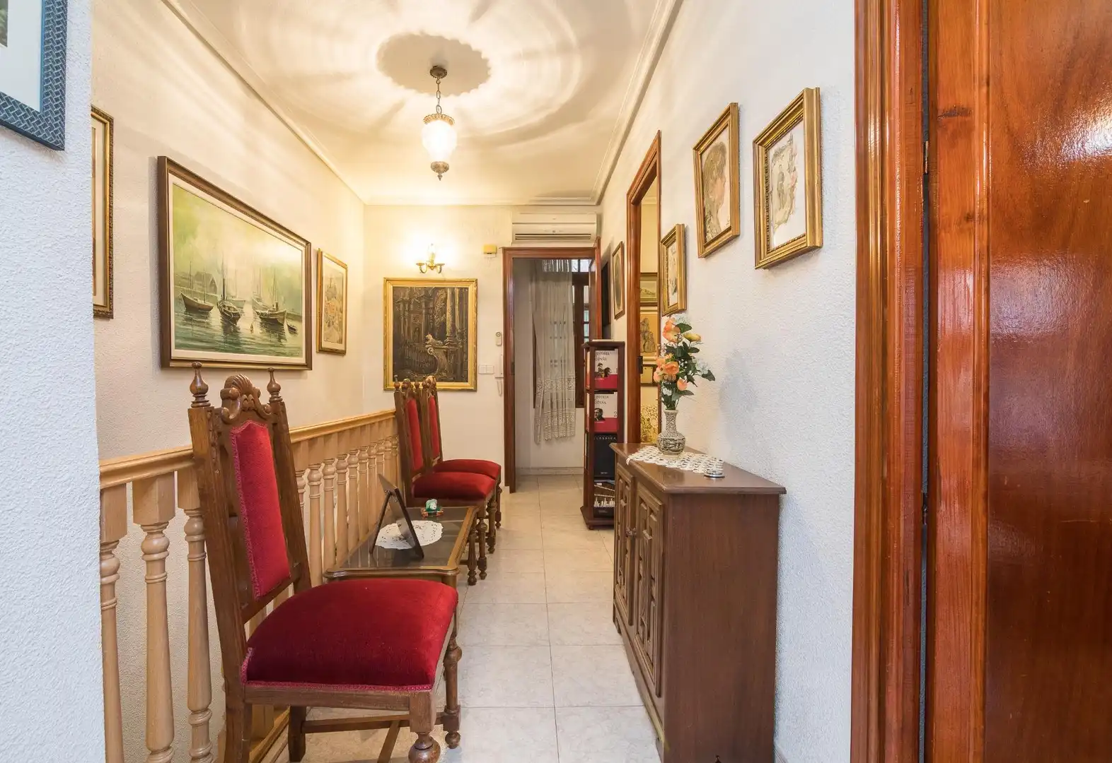 Casa o chalet en venta en Elche / Elx con Terraza y Balcón